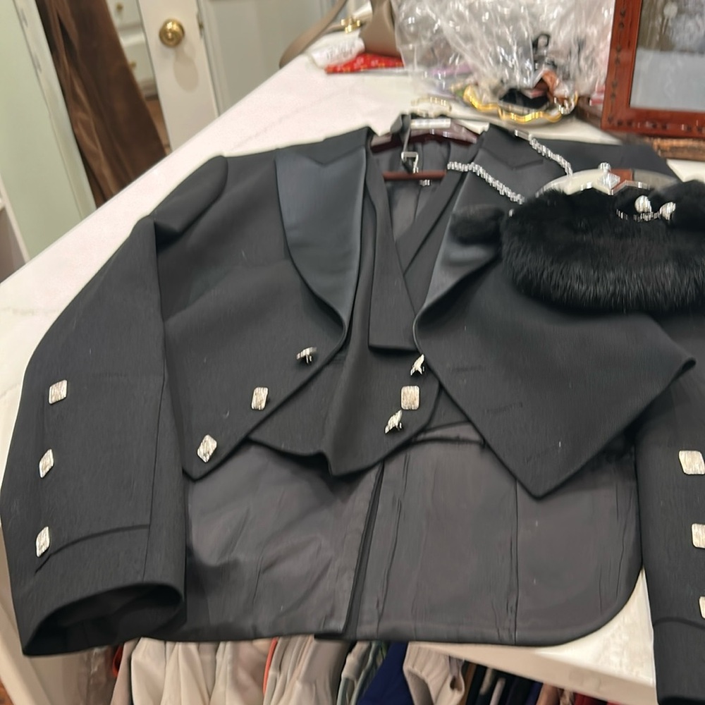 Scottish cutaway jacket, vest and sporan